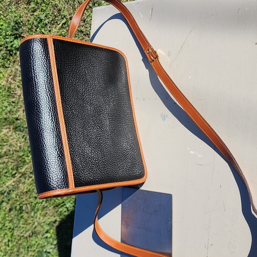 Vintage All Weather Crossbody Bag Black Tan Vintage Satchel NO TAG - Picture 8 of 13